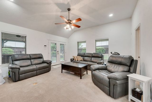 7057 Ridge Crest Drive, North Richland Hills, TX 76182