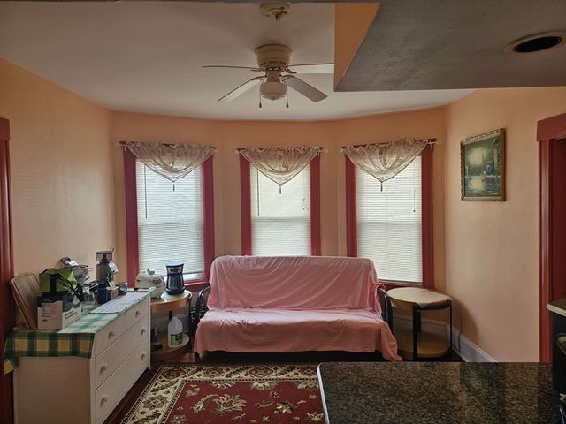 114 Wallace 114, Malden, MA 02148