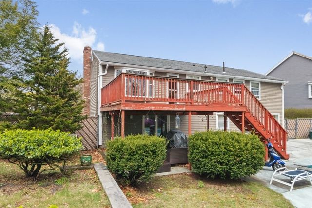 176 Mallard Way, Waltham, MA 02452
