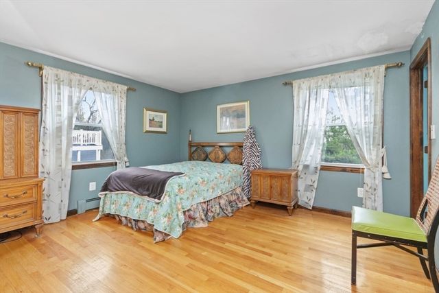 176 Mallard Way, Waltham, MA 02452