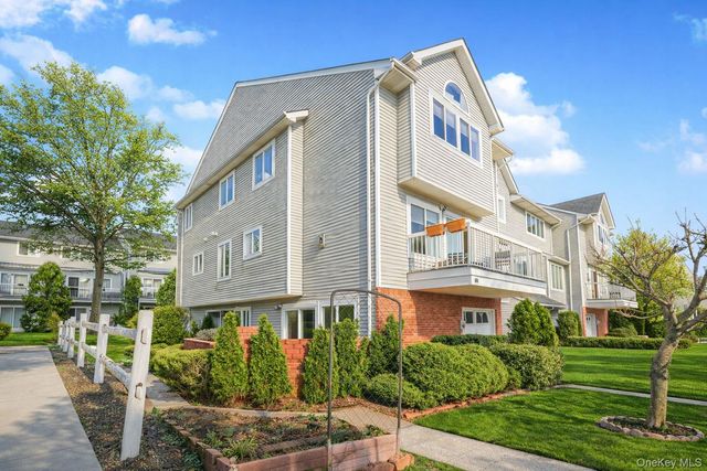109 Indale Avenue, Staten Island, NY 10309