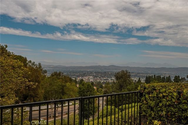 5779 E Hudson Bay, Anaheim, CA 92807