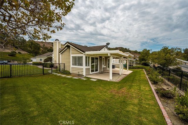 5779 E Hudson Bay, Anaheim, CA 92807