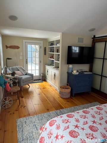 84 Waterside Lane APT 3, Clinton, CT 06413