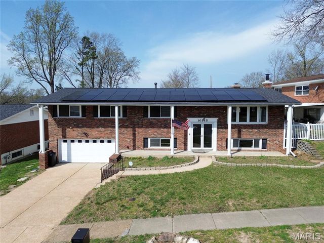 10515 Copperfield Drive, Affton, MO 63123