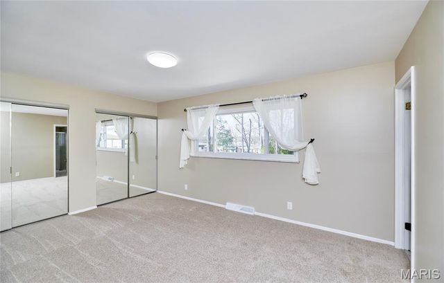 10515 Copperfield Drive, Affton, MO 63123