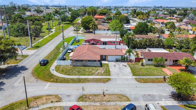 7600 W 15th Ave, Hialeah, FL 33014