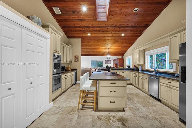 5021 SW 168th Avenue, Southwest Ranches, FL 33331