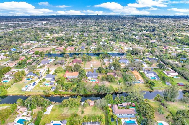 5021 SW 168th Avenue, Southwest Ranches, FL 33331