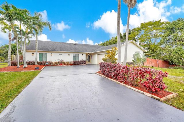 5021 SW 168th Avenue, Southwest Ranches, FL 33331