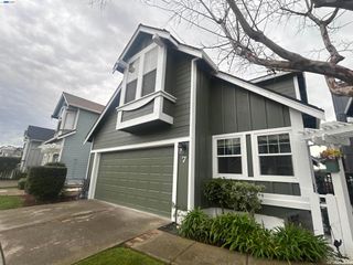 7 Cliff Walk, Vallejo, CA 94591