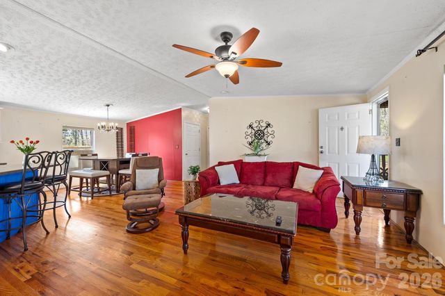 18 Henry White Lane 5, Leicester, NC 28748