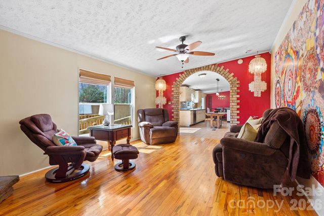 18 Henry White Lane 5, Leicester, NC 28748