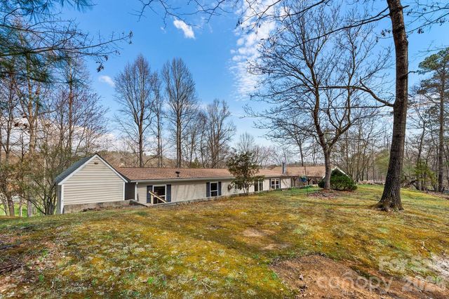 18 Henry White Lane 5, Leicester, NC 28748