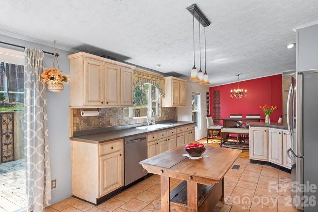 18 Henry White Lane 5, Leicester, NC 28748