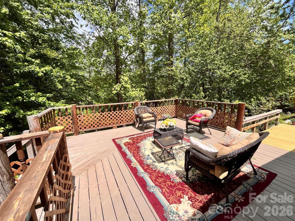 18 Henry White Lane 5, Leicester, NC 28748