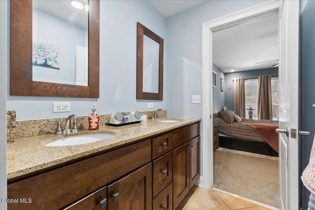 949 Hudson Avenue, Stillwater, NY 12170