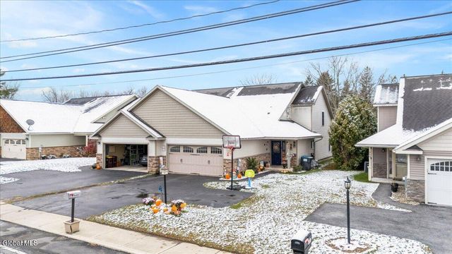 949 Hudson Avenue, Stillwater, NY 12170