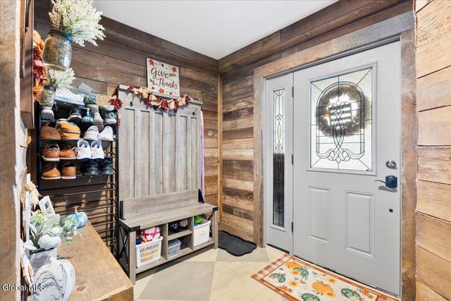 949 Hudson Avenue, Stillwater, NY 12170