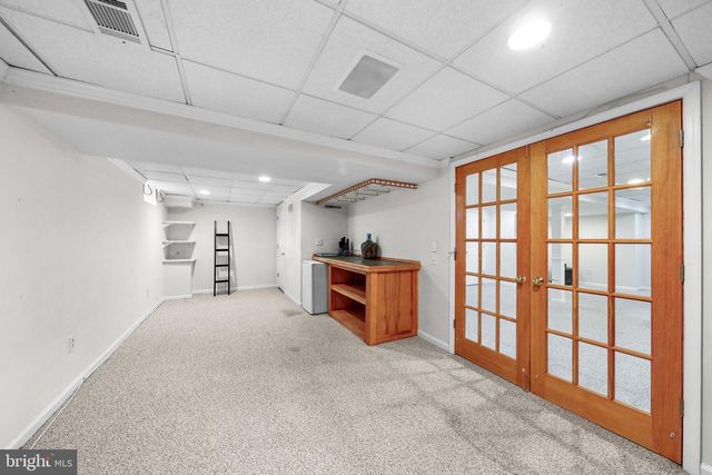 71 PALMER DR, Moorestown, NJ 08057