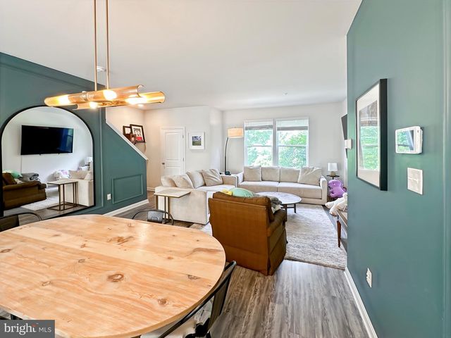 4319 MEDFIELD AVE, Baltimore, MD 21211