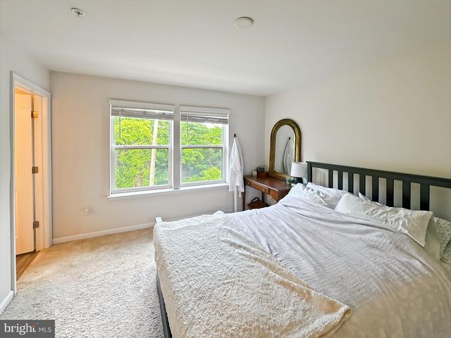 4319 MEDFIELD AVE, Baltimore, MD 21211