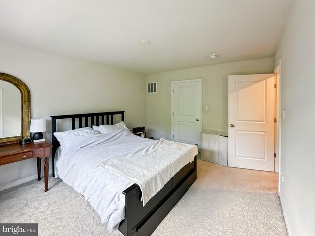 4319 MEDFIELD AVE, Baltimore, MD 21211