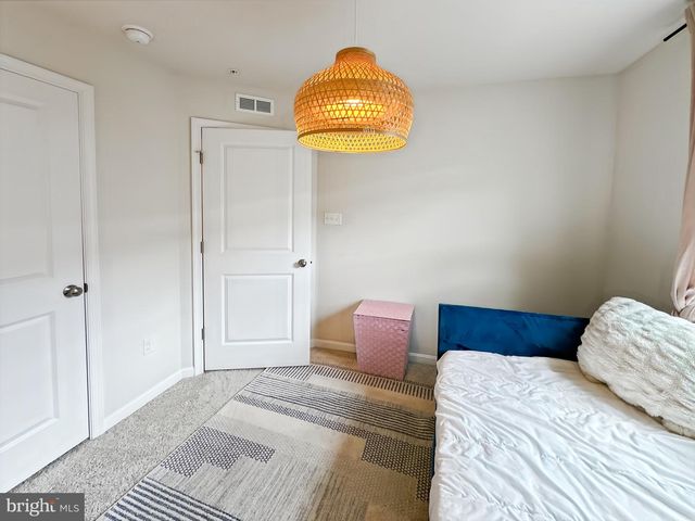 4319 MEDFIELD AVE, Baltimore, MD 21211