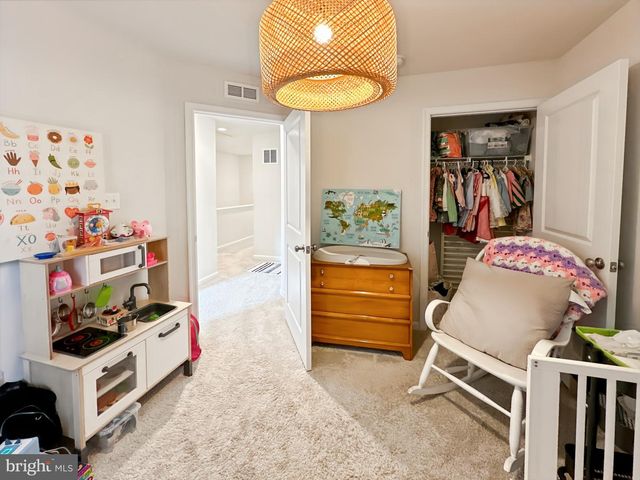 4319 MEDFIELD AVE, Baltimore, MD 21211