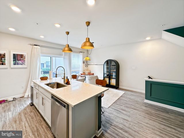 4319 MEDFIELD AVE, Baltimore, MD 21211
