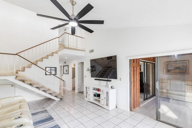 452 MEADOWOOD BOULEVARD, Fern Park, FL 32730