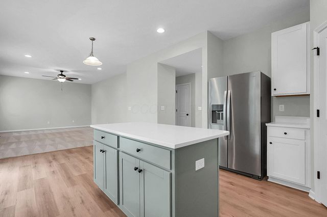 56 Chambers Bay Road, Commercial Point, OH 43116