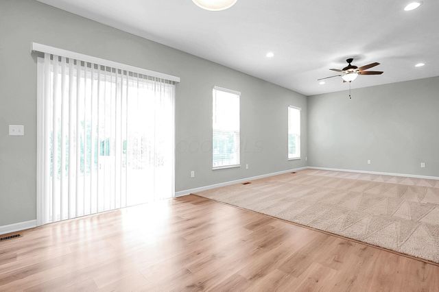 56 Chambers Bay Road, Commercial Point, OH 43116