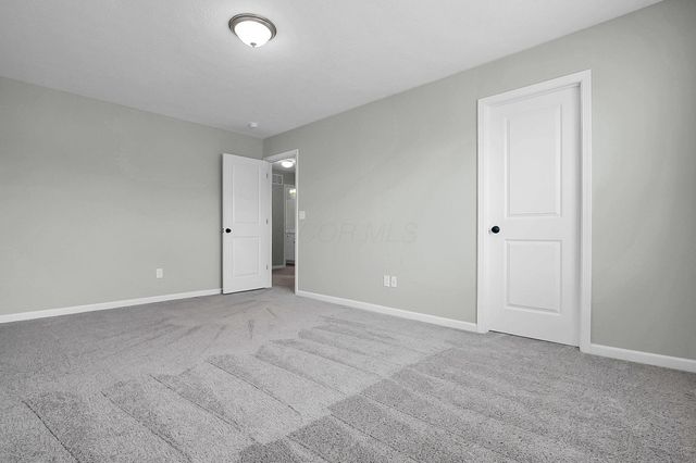 56 Chambers Bay Road, Commercial Point, OH 43116