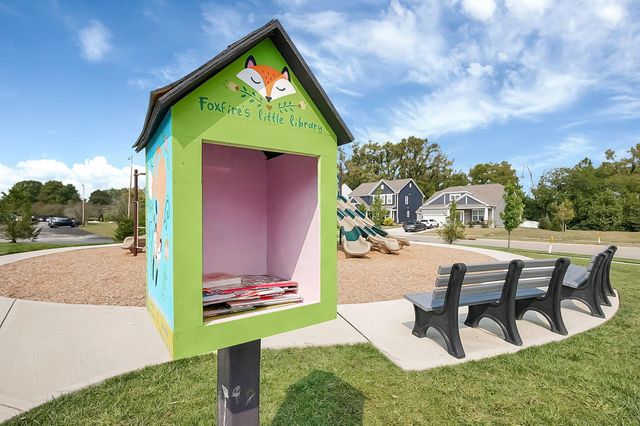 56 Chambers Bay Road, Commercial Point, OH 43116