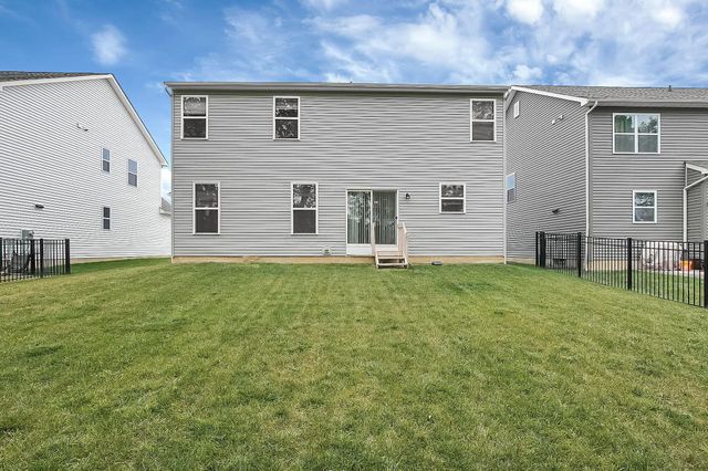 56 Chambers Bay Road, Commercial Point, OH 43116