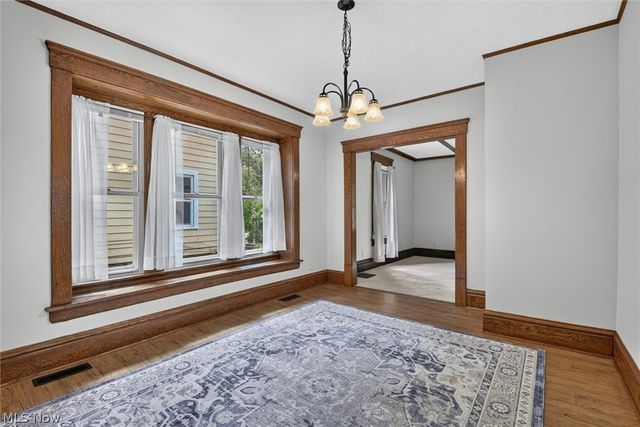 405 Silver Street, Akron, OH 44303