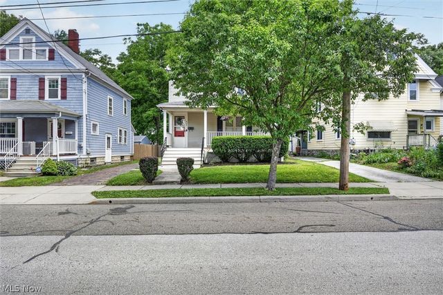405 Silver Street, Akron, OH 44303