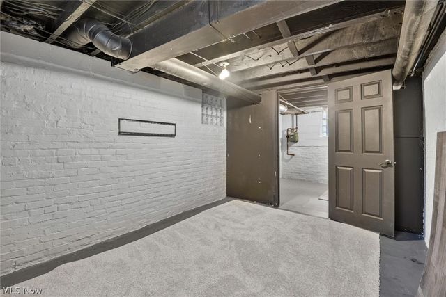405 Silver Street, Akron, OH 44303
