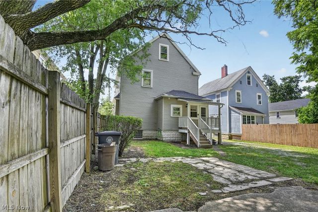 405 Silver Street, Akron, OH 44303