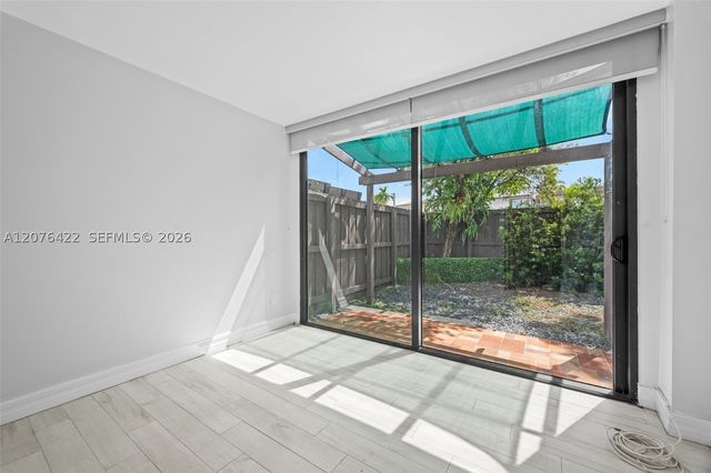 7140 SW 111th Ct -, Miami, FL 33173