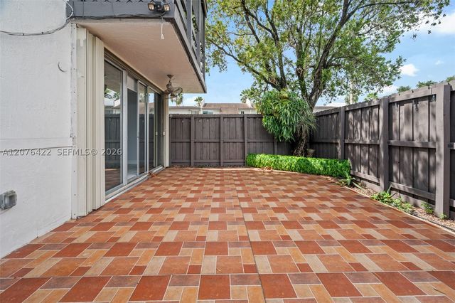 7140 SW 111th Ct -, Miami, FL 33173