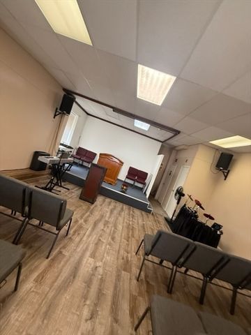 74 Washington Ave 1, Boston, MA 02150