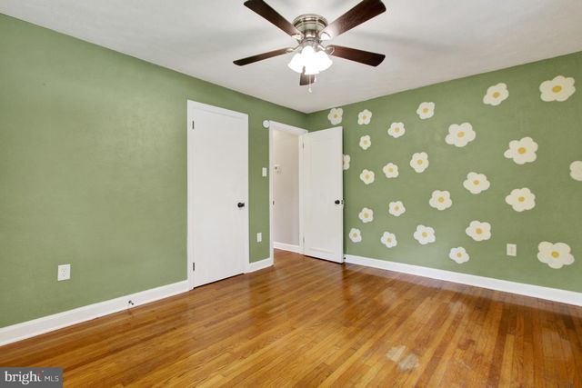 2166 RIDGEWOOD RD, York, PA 17406