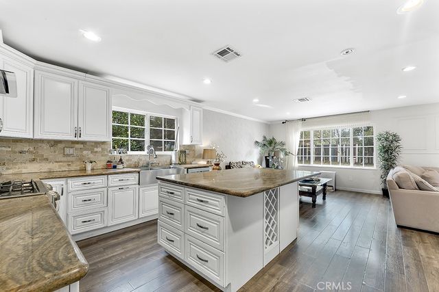 11962 Salem Drive, Granada Hills, CA 91344