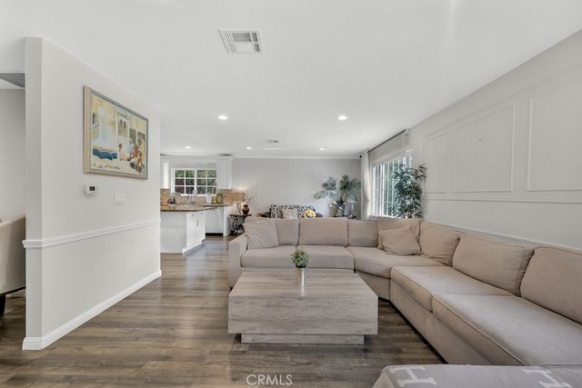 11962 Salem Drive, Granada Hills, CA 91344