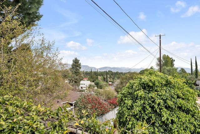 11962 Salem Drive, Granada Hills, CA 91344