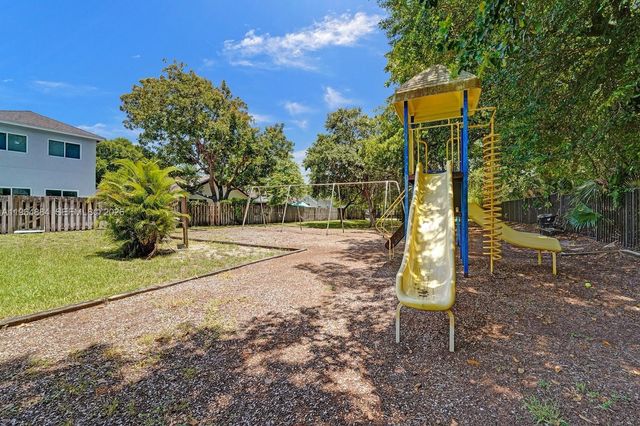 7340 Andorra Place, Boca Raton, FL 33433