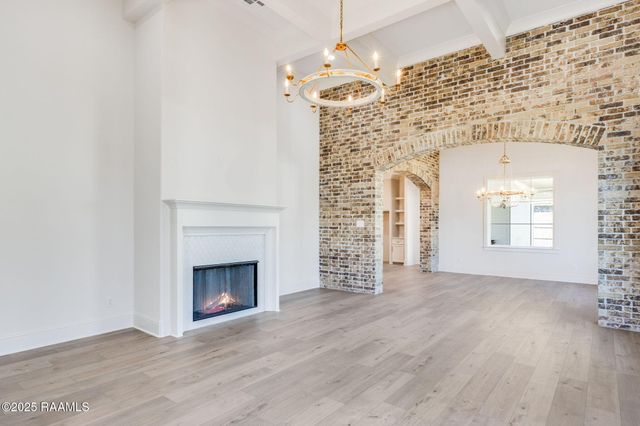 209 Prague Avenue, Youngsville, LA 70592