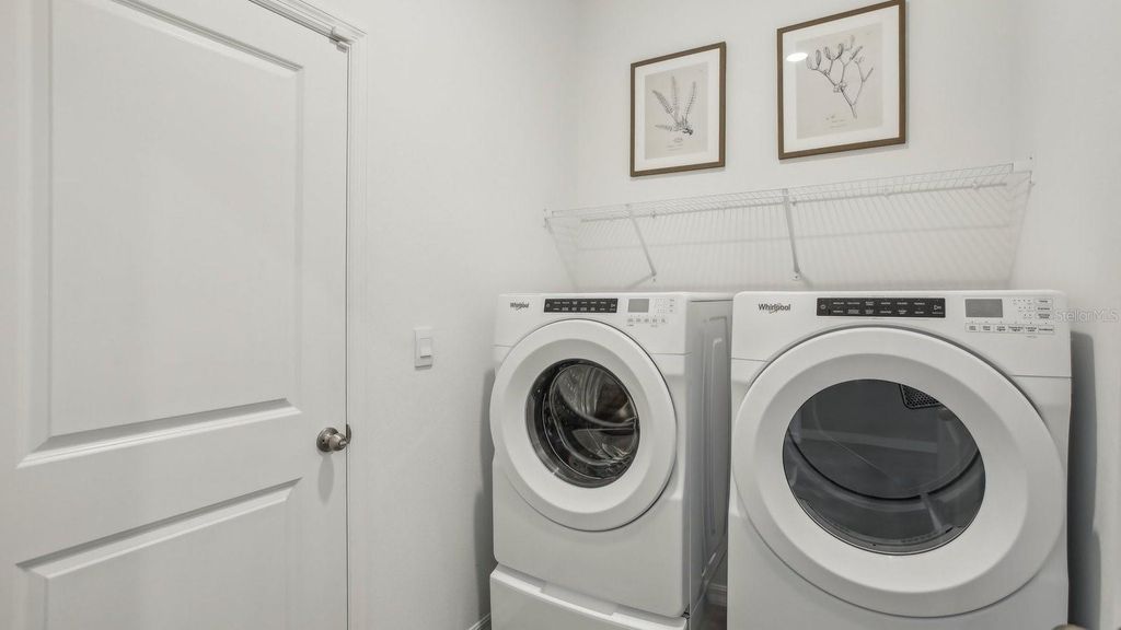 Image 24 of property listing at 17516 ACORN DROP ROAD, Land O Lakes, FL 34638